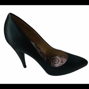 Kurt Geiger Green Satin Court Heels